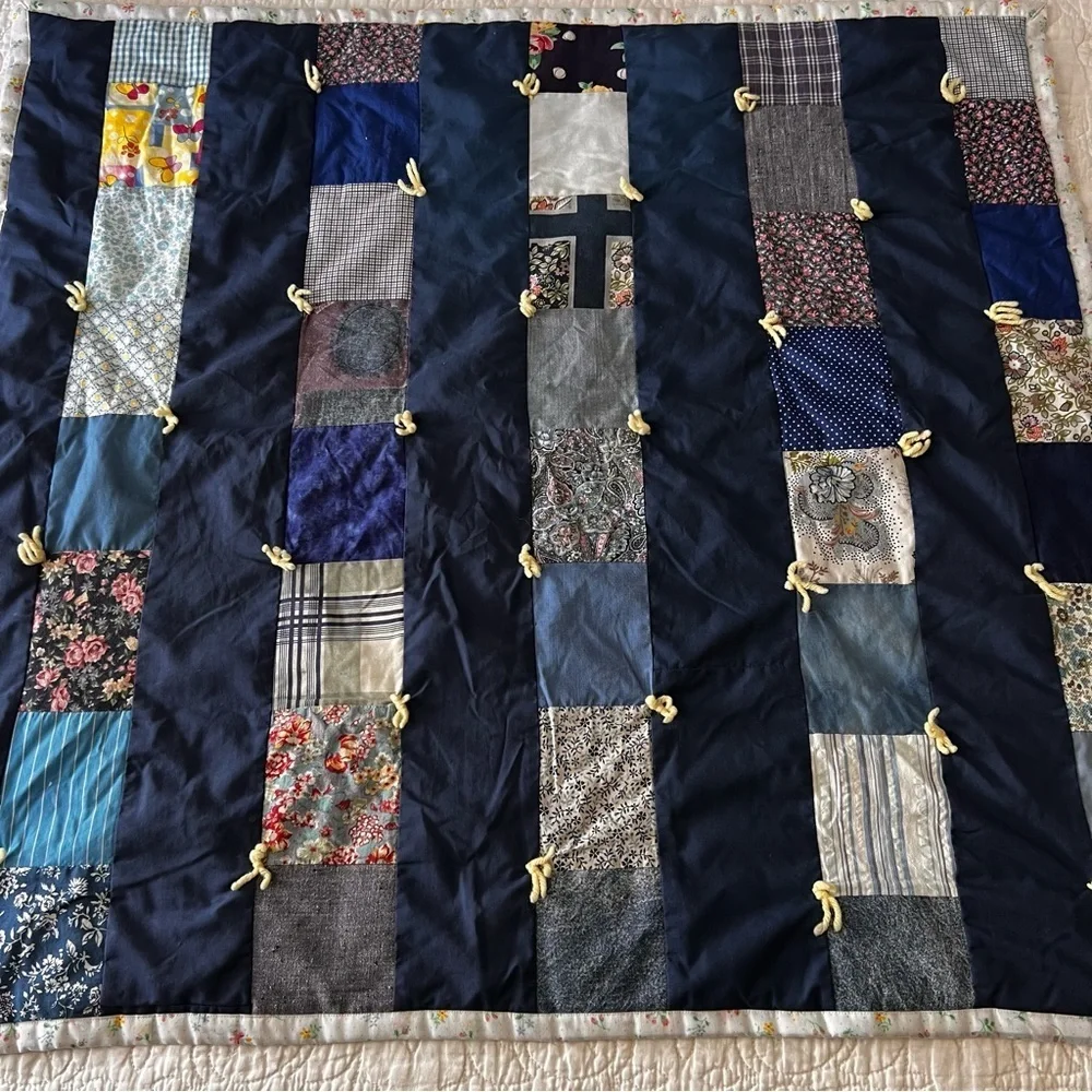 35”x35” Beautiful Handmade Baby, Kids Quilt.